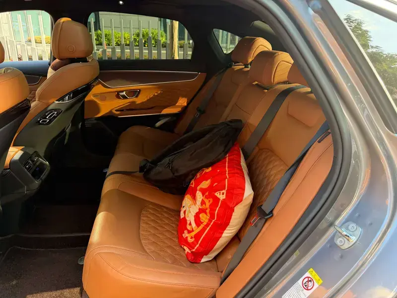2022 BYD Han с пробегом 49 000 км