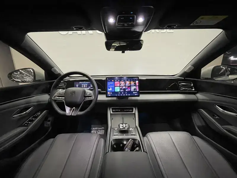 2024 BYD Qin L с пробегом 9 000 км