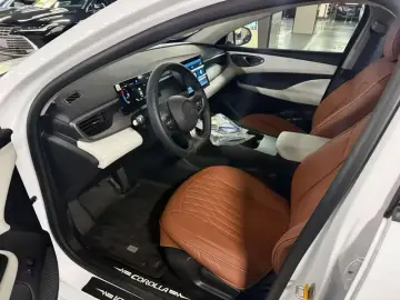 2026 BYD Seal 05 с пробегом 8 700 км