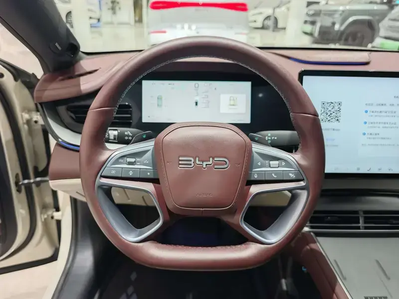 2026 BYD Seal 07 с пробегом 15 000 км