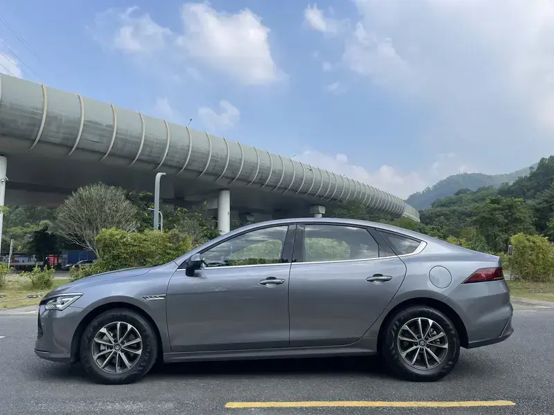 2023 BYD Qin Plus с пробегом 26 000 км