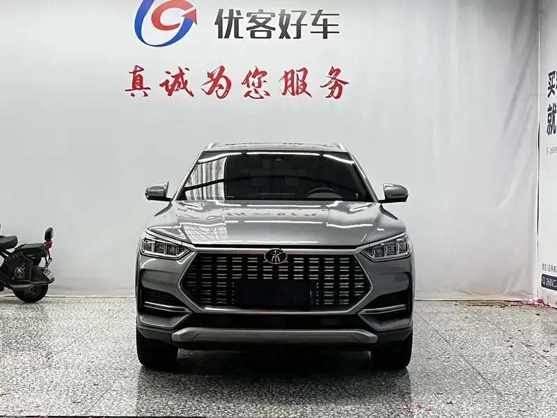 2020 BYD Song Plus с пробегом 50 000 км