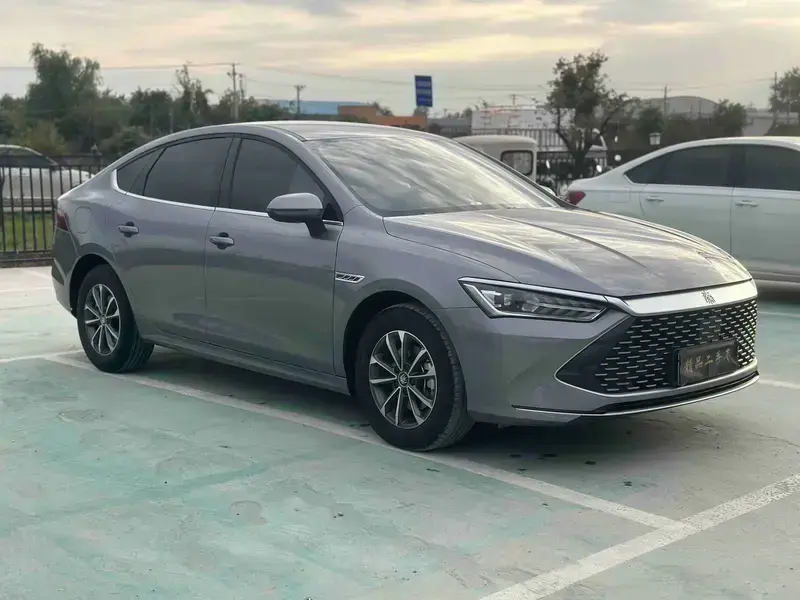 2024 BYD Qin Plus с пробегом 17 000 км