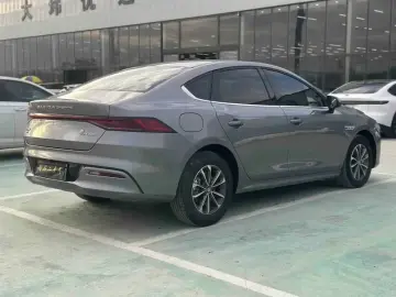 2024 BYD Qin Plus с пробегом 17 000 км