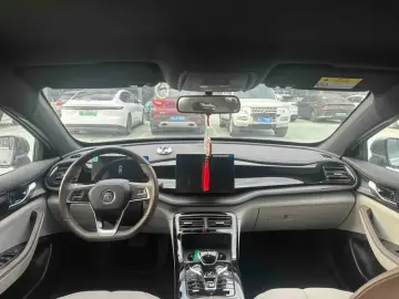 2024 BYD Qin Plus с пробегом 17 000 км