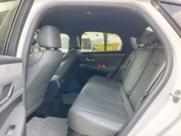 2025 BYD Qin Plus с пробегом 8 000 км