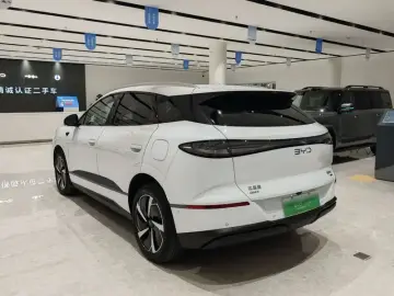 2025 BYD Sea Lion 06 с пробегом 4 200 км