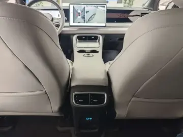 2025 BYD Sea Lion 06 с пробегом 4 200 км