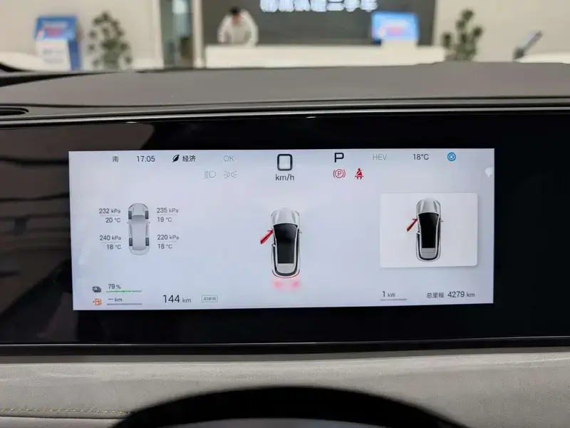 2025 BYD Sea Lion 06 с пробегом 4 200 км
