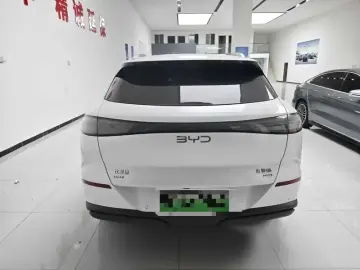 2025 BYD Sea Lion 06 с пробегом 11 000 км