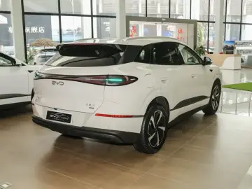 2026 BYD Sea Lion 06 с пробегом 600 км