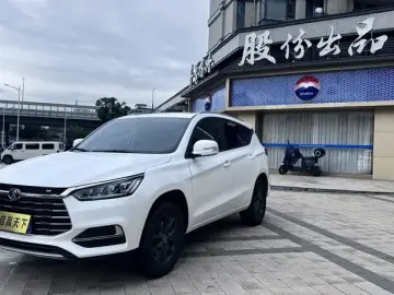 BYD Song