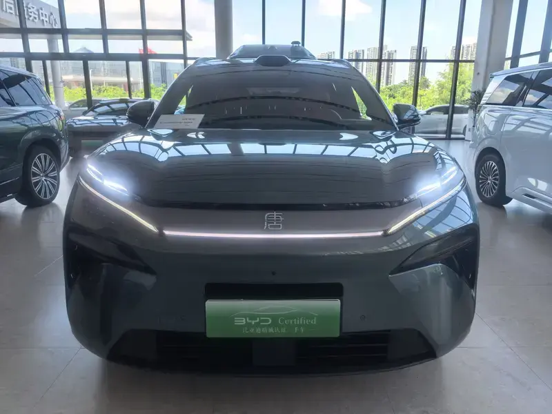 2025 BYD Tang L с пробегом 5 500 км