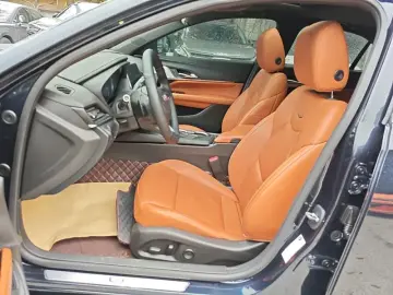 2021 Cadillac CT4 с пробегом 77 300 км