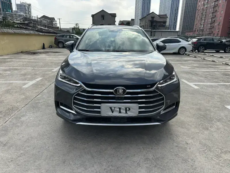 2019 BYD Tang с пробегом 130 000 км