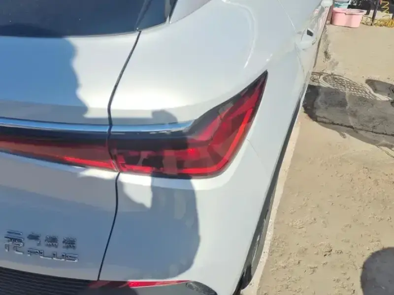 2023 BYD Yuan Plus с пробегом 32 000 км