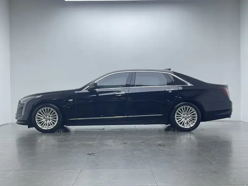 2022 Cadillac CT6 с пробегом 55 500 км