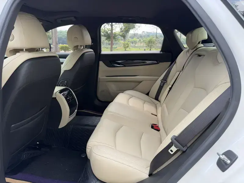2019 Cadillac CT6 с пробегом 98 000 км