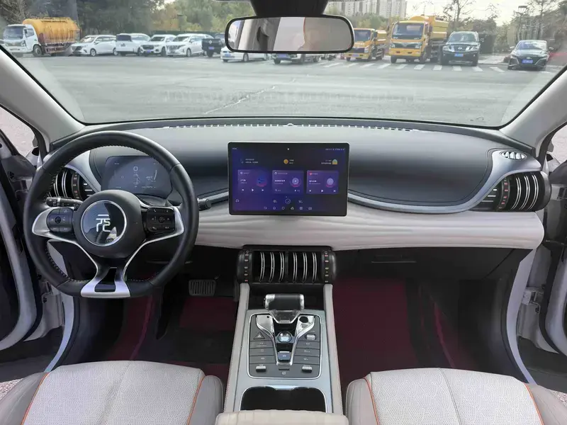 2024 BYD Yuan Plus с пробегом 31 000 км