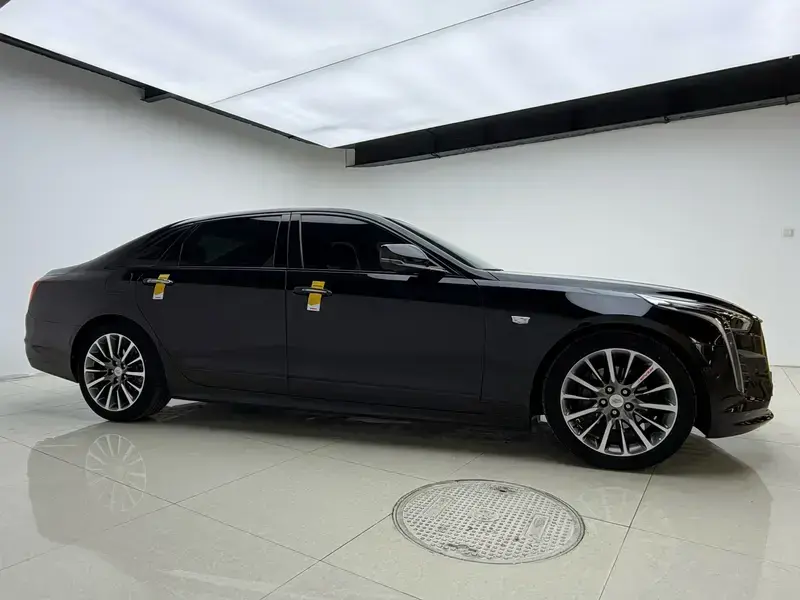 2022 Cadillac CT6 с пробегом 26 200 км