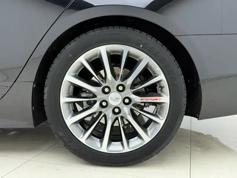 2022 Cadillac CT6 с пробегом 26 200 км
