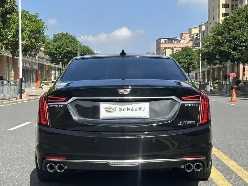 2020 Cadillac CT6 с пробегом 90 000 км