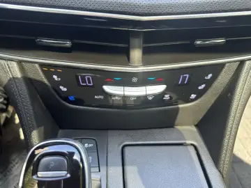 2020 Cadillac CT6 с пробегом 90 000 км
