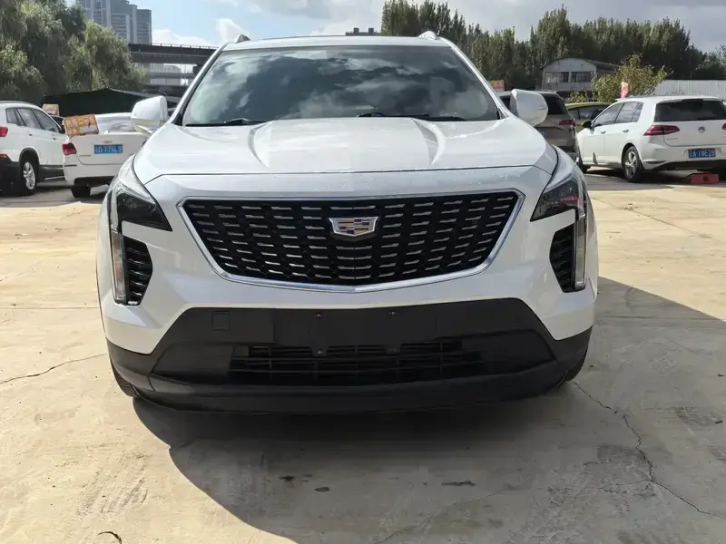 2020 Cadillac XT4 с пробегом 82 300 км