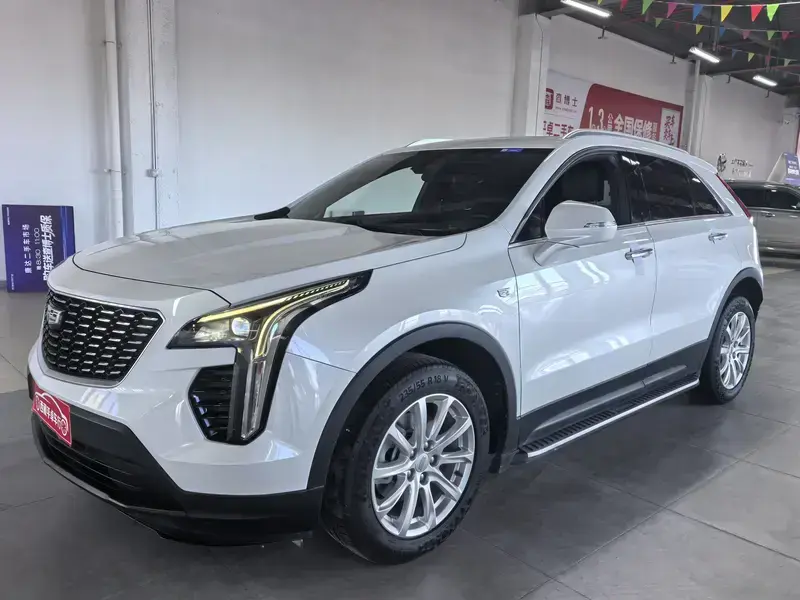 2020 Cadillac XT4 с пробегом 41 500 км