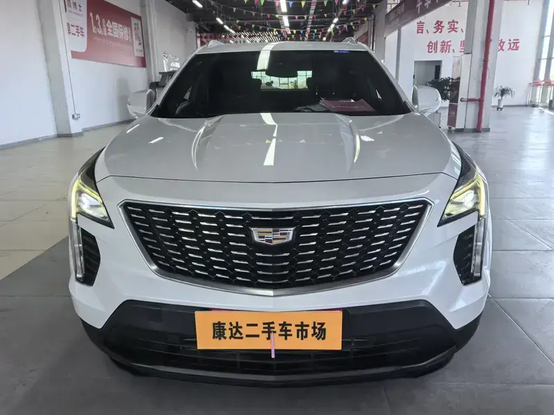 2020 Cadillac XT4 с пробегом 41 500 км