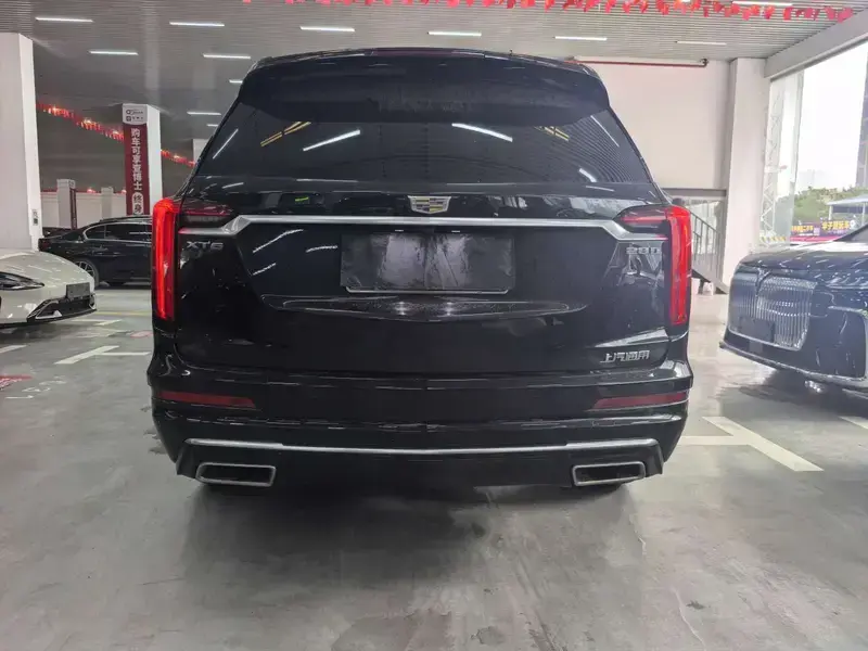 2021 Cadillac XT6 с пробегом 158 000 км
