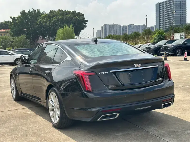 2021 Cadillac CT5 с пробегом 77 000 км