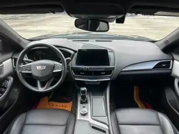 2021 Cadillac CT5 с пробегом 77 000 км