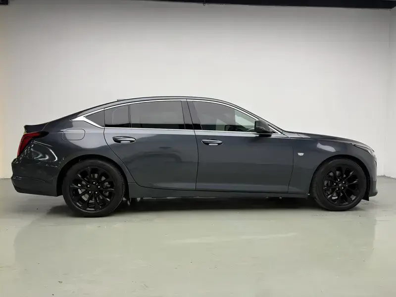 2020 Cadillac CT5 с пробегом 93 800 км