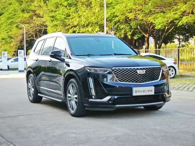 2022 Cadillac XT6 с пробегом 95 000 км