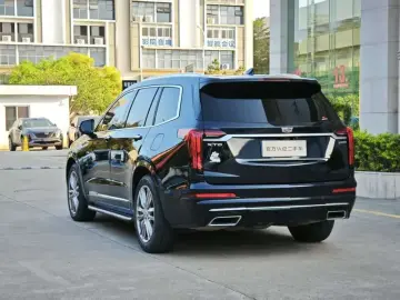 2022 Cadillac XT6 с пробегом 95 000 км