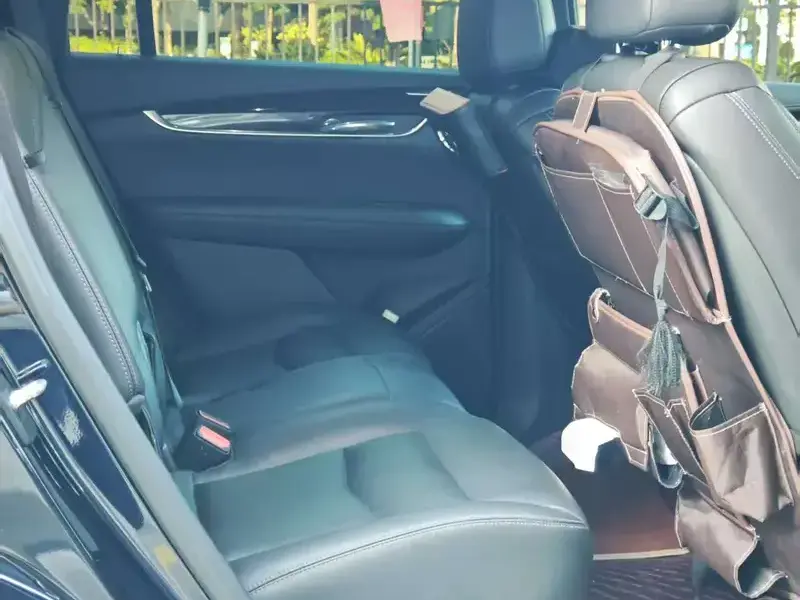 2022 Cadillac XT6 с пробегом 95 000 км