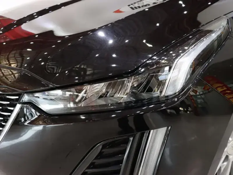 2023 Cadillac CT5 с пробегом 49 900 км
