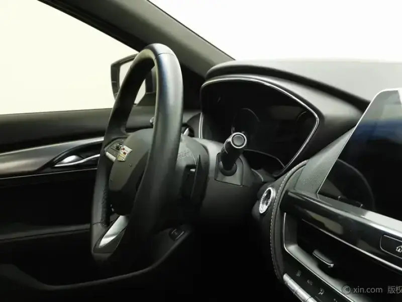 2022 Cadillac CT5 с пробегом 97 200 км