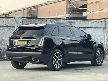 2022 Cadillac XT5 с пробегом 53 000 км