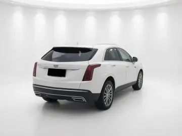 2020 Cadillac XT5 с пробегом 67 000 км