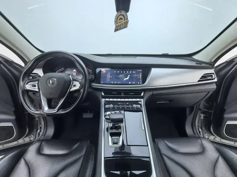 2019 Changan CS85 с пробегом 106 900 км