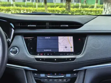 2020 Cadillac XT5 с пробегом 90 000 км