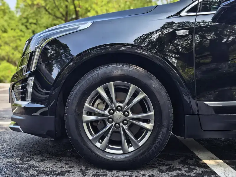 2020 Cadillac XT5 с пробегом 90 000 км