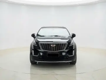 2022 Cadillac XT5 с пробегом 52 000 км