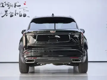 2026 Cadillac XT5 с пробегом 3 000 км