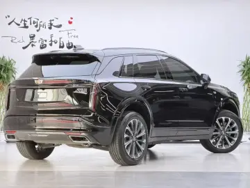 2026 Cadillac XT5 с пробегом 3 000 км