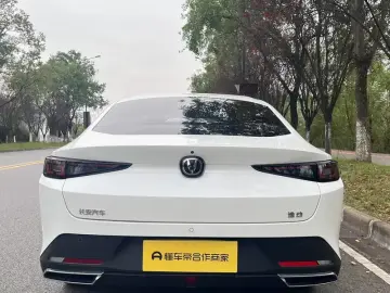 2024 Changan Eado с пробегом 12 000 км