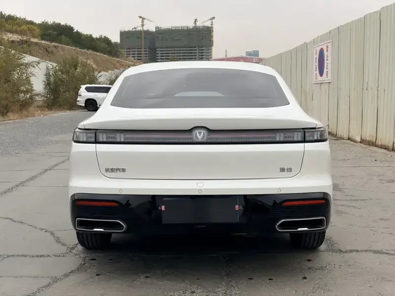 2026 Changan Eado с пробегом 18 000 км