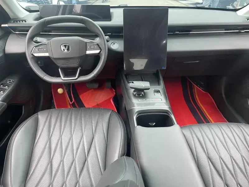 2023 Changan Yida с пробегом 18 000 км